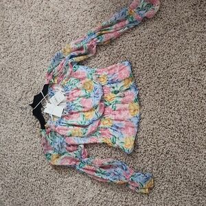 Women's Tulip Top Size Small